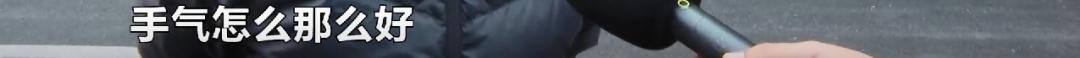 DƬ